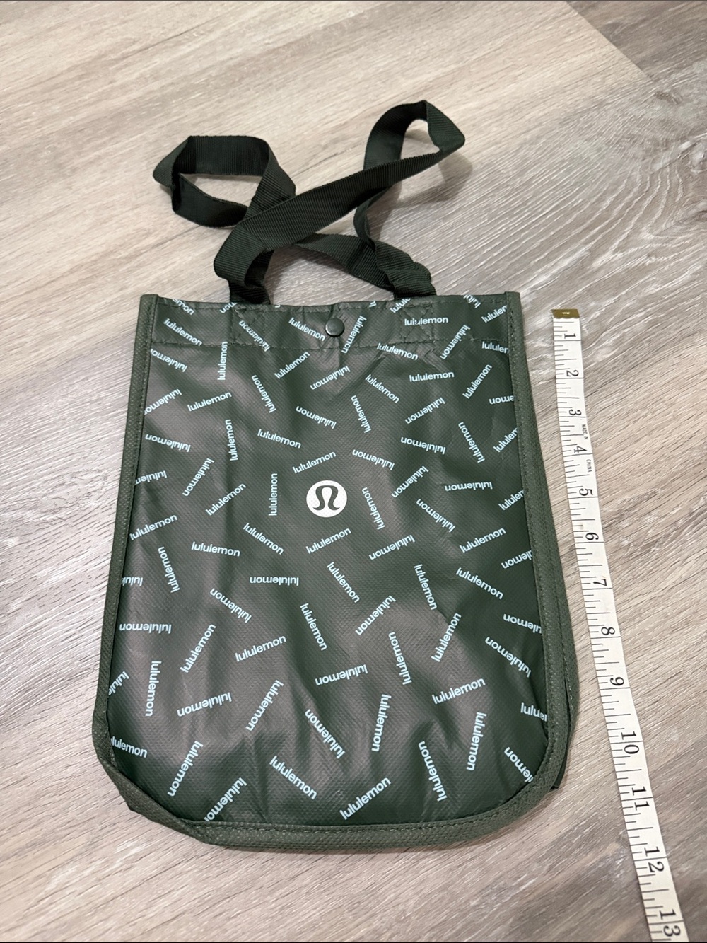 lululemon athletica green tote bag